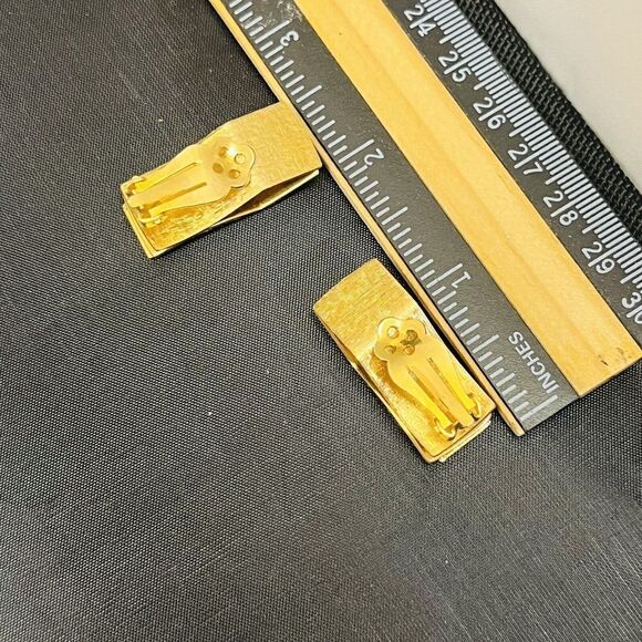 Vintage Unique Textured Large Gold Huggie Clothespin Earrings Clip On OOAK 1430 - Picture 11 of 13